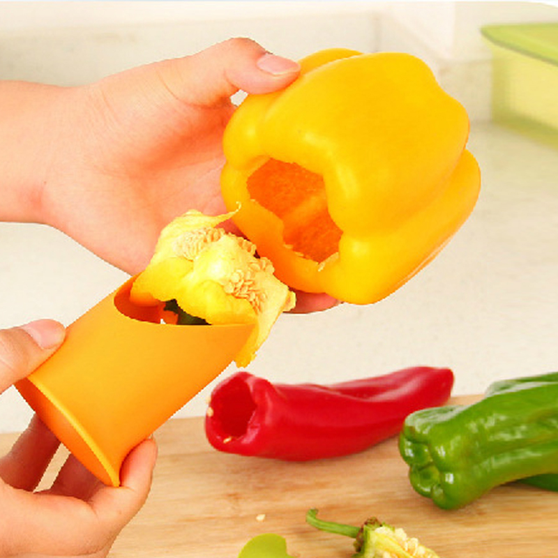 Home Cooking Restaurants - Un Set di utensili da cucina